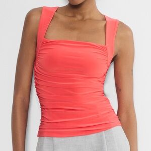 Aritzia Babaton Stencil Top, Size Small in Cherry Red